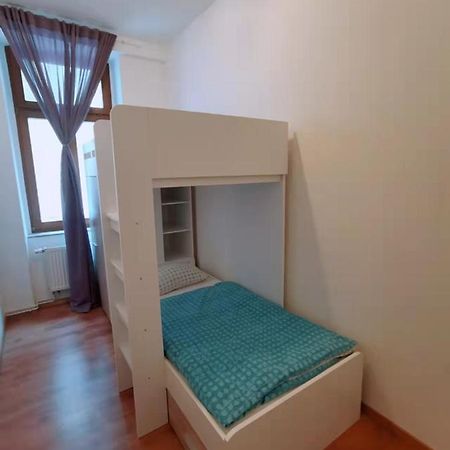 דרזדן Familienfreundliches Apartment Im Zentrum Fuer Geschaeftsreisen Und Privat מראה חיצוני תמונה
