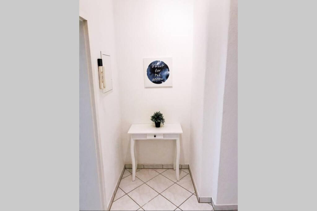 דרזדן Familienfreundliches Apartment Im Zentrum Fuer Geschaeftsreisen Und Privat מראה חיצוני תמונה